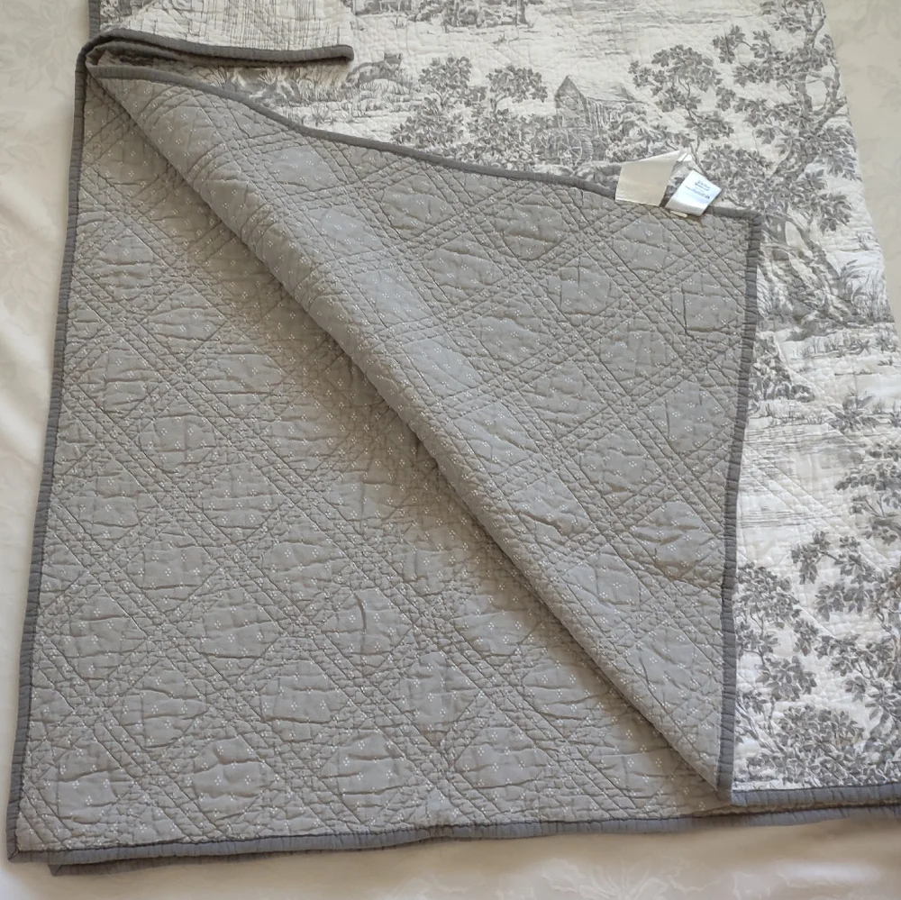 Martha Stewart cotton french toile fox quilt bedspread and 1 sham